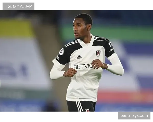 纳乔持续稳健发挥,筑牢球队后防中坚 纳乔持续稳健发挥,筑牢球队后防中坚