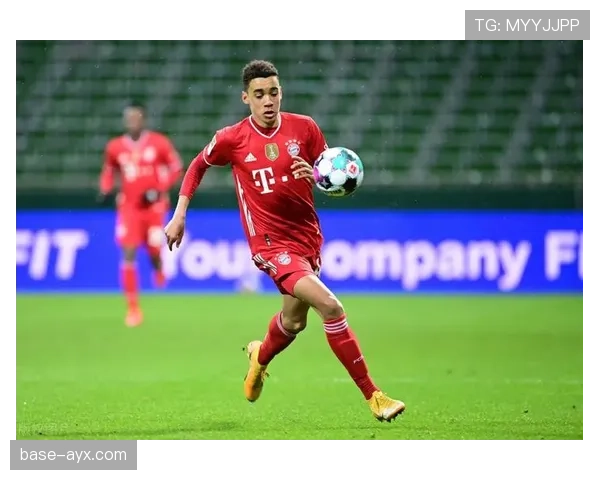 穆萨职业轨迹:从青训到国家队的稳步发展之路 穆萨职业轨迹:从青训到国家队的稳步发展之路