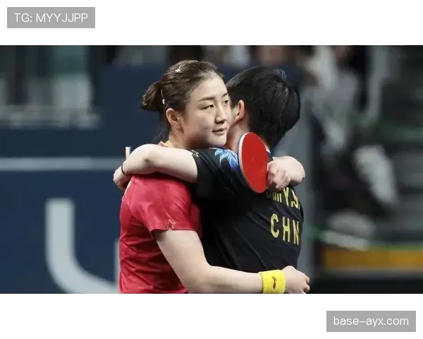 陈梦随手一顿外卖的钱数，我翻工资单算了三遍